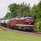 03.06.17 LEG 132 109 und EBS 232 239 mit Leerkesselkurzzug am Po 81 groß