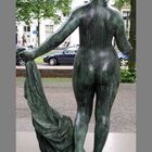 0317-FC-FL-Pierre-Auguste Renoir (1841-1919) Venus Victrix (1919) TotaalBack