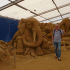 032 Ein Elefant aus puren "Sand "