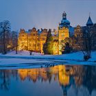 0324L Schloss Bückeburg beleuchtet Winter