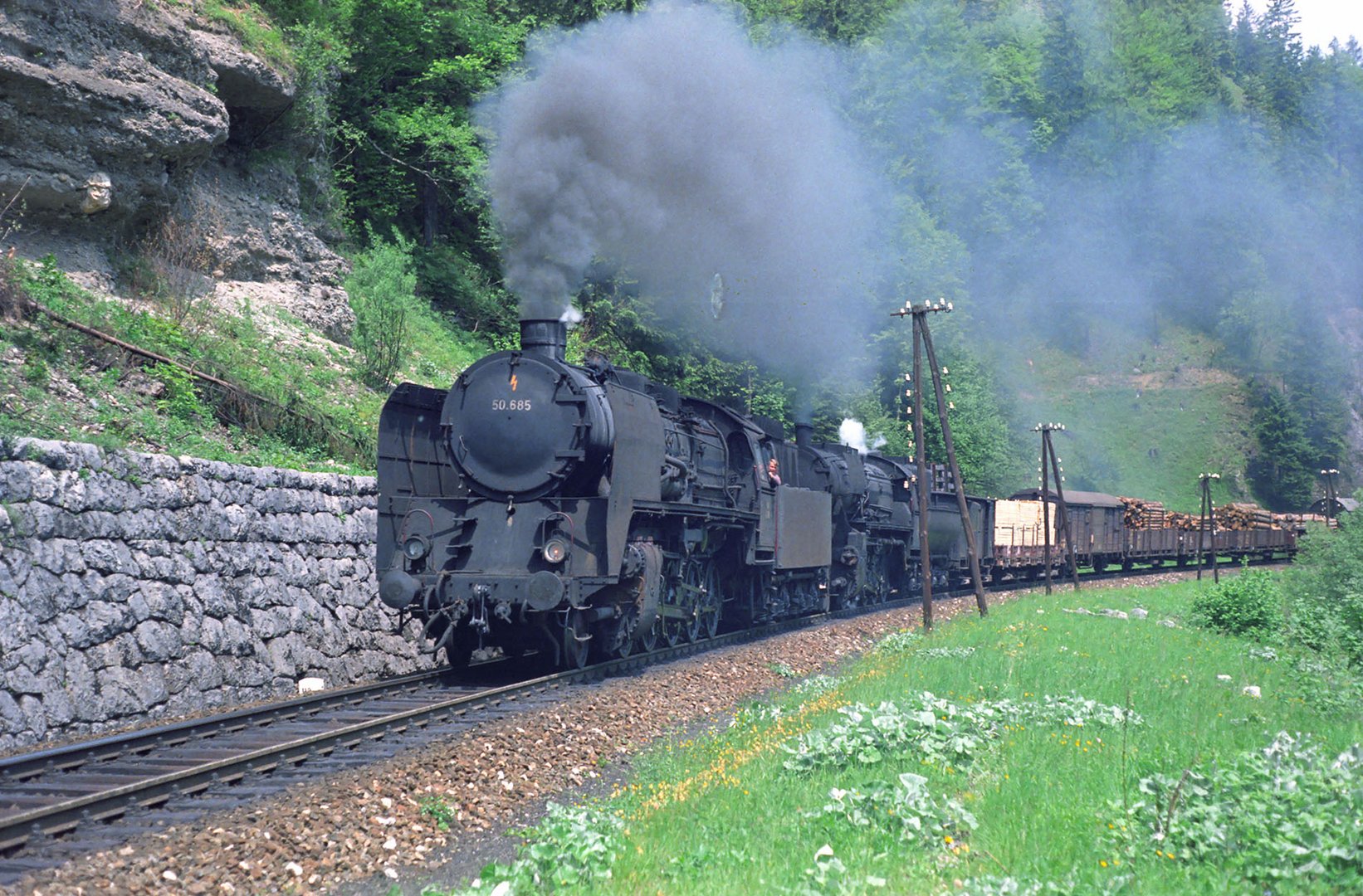 0451-Österreich-ÖBB-50_685+52-Gstatterboden-19680525