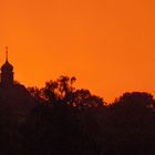 05.30 Uhr - wenn der Himmel brennt