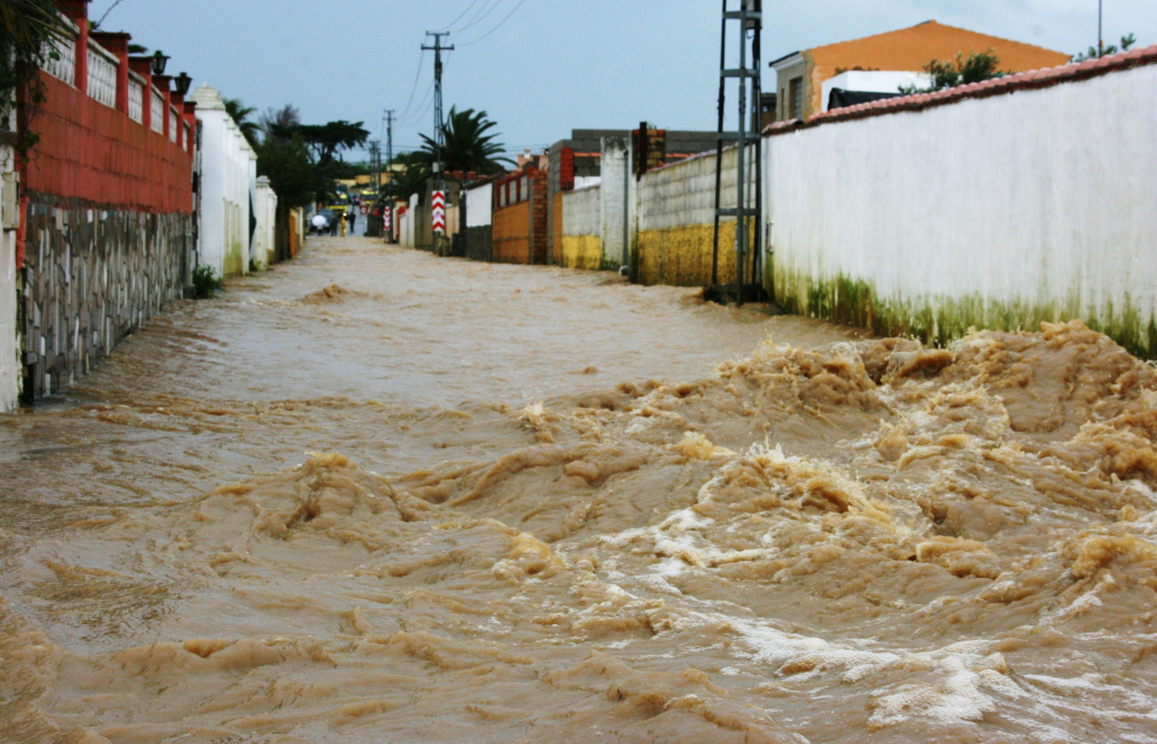 06. MÄRZ 2010. MEINE STRASSE; NICHT DIE STRASSE VON GIBRALTAR