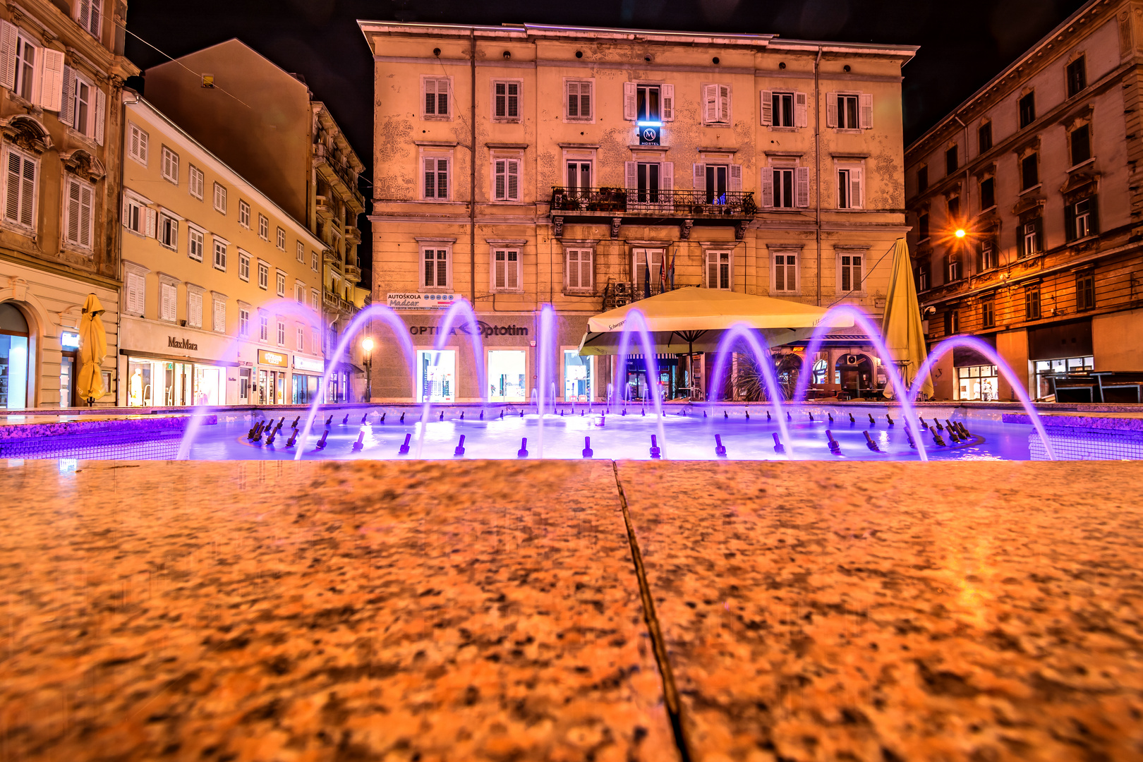 060CROATIA : JADRANSKI TRG SQUARE - RIJEKA32311 Kopie