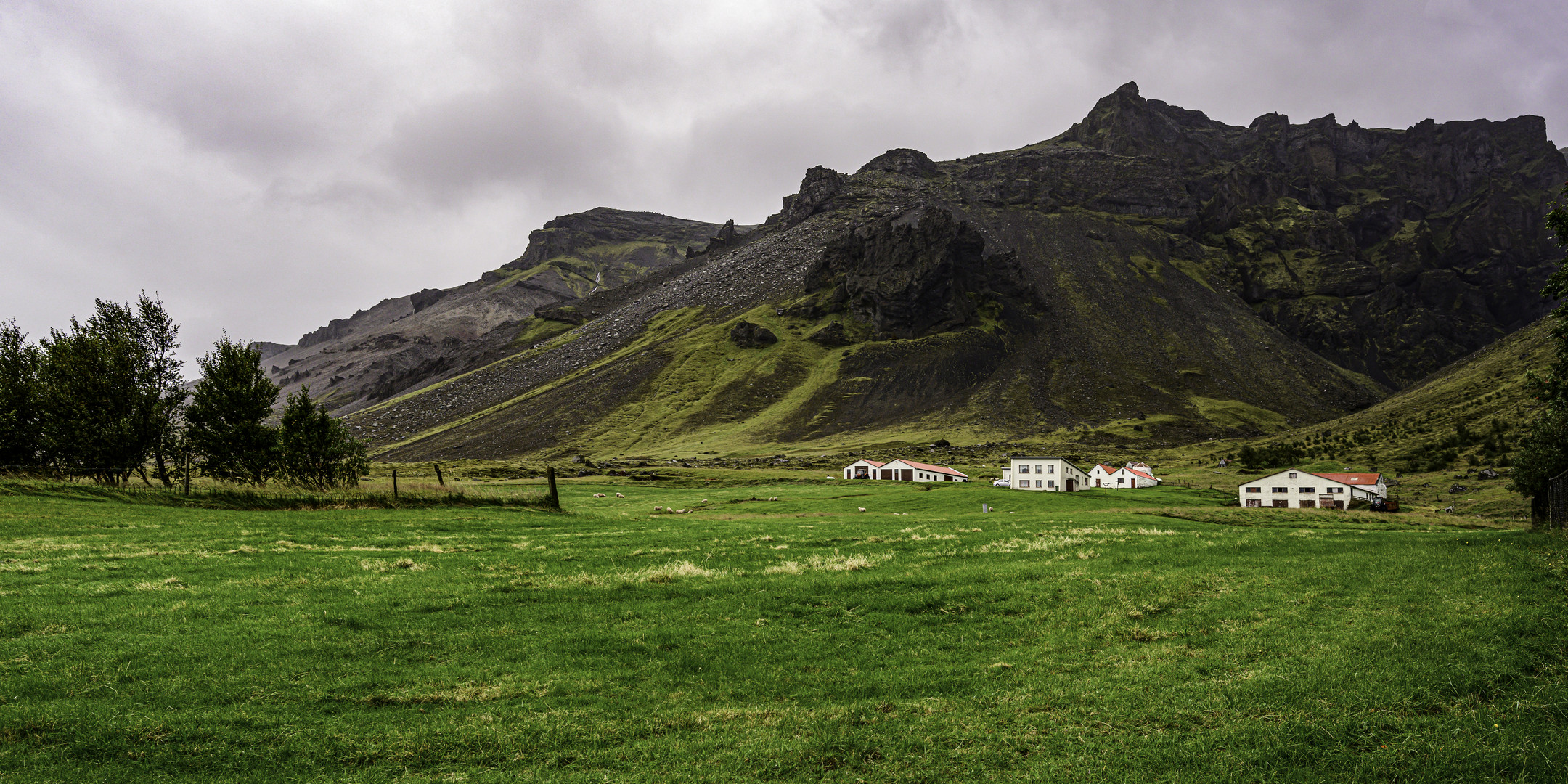 0625 Hvannstóðsskriður und Skakktorfur 