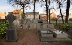 067 - Hooghuisstraat - Onze Lieve Vrouwe Hemelvaartkerk - Cemetery