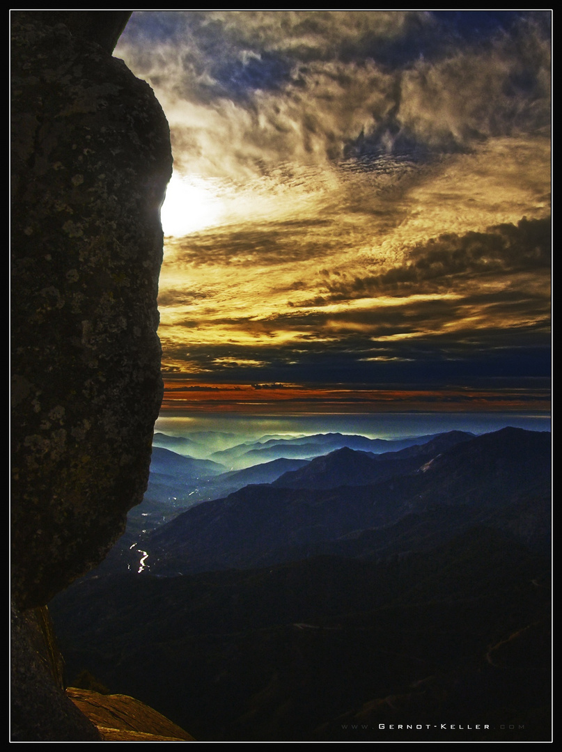 06853 - Sequoia Sunset