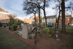069 - Hooghuisstraat - Onze Lieve Vrouwe Hemelvaartkerk - Cemetery