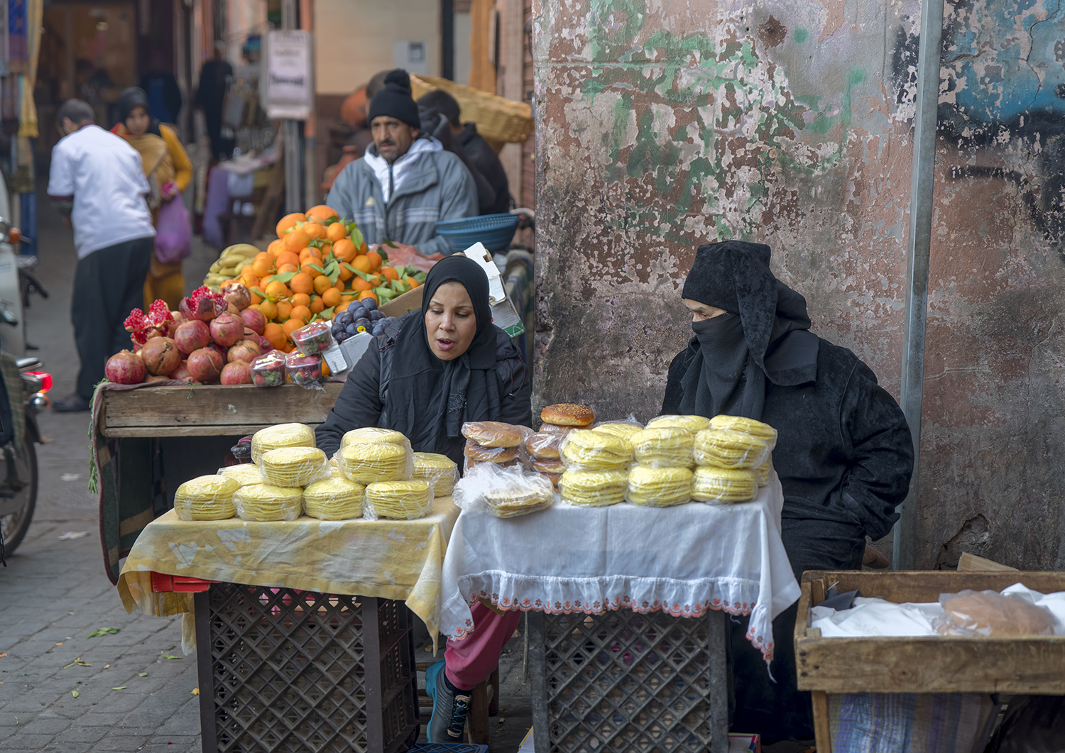 0694 Marrakesch Souk Street Einkaufen Marokko