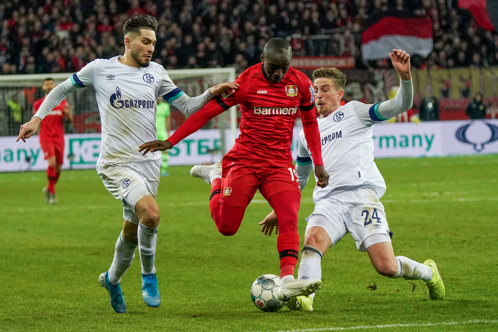 07.12.2019, BayArena, Leverkusen, GER, 1. FBL, Bayer 04 Leverkusen vs. FC Schalke 04,