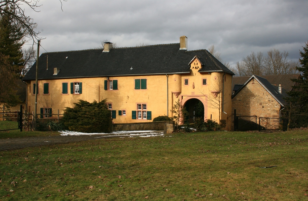 08303 im ausklingenden Winter ( Burg Irnich)