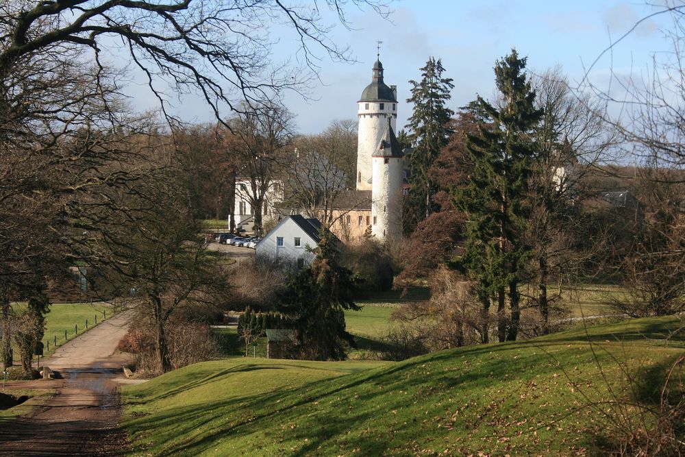 08326 idyllisch gelegen (Burg Zievel)
