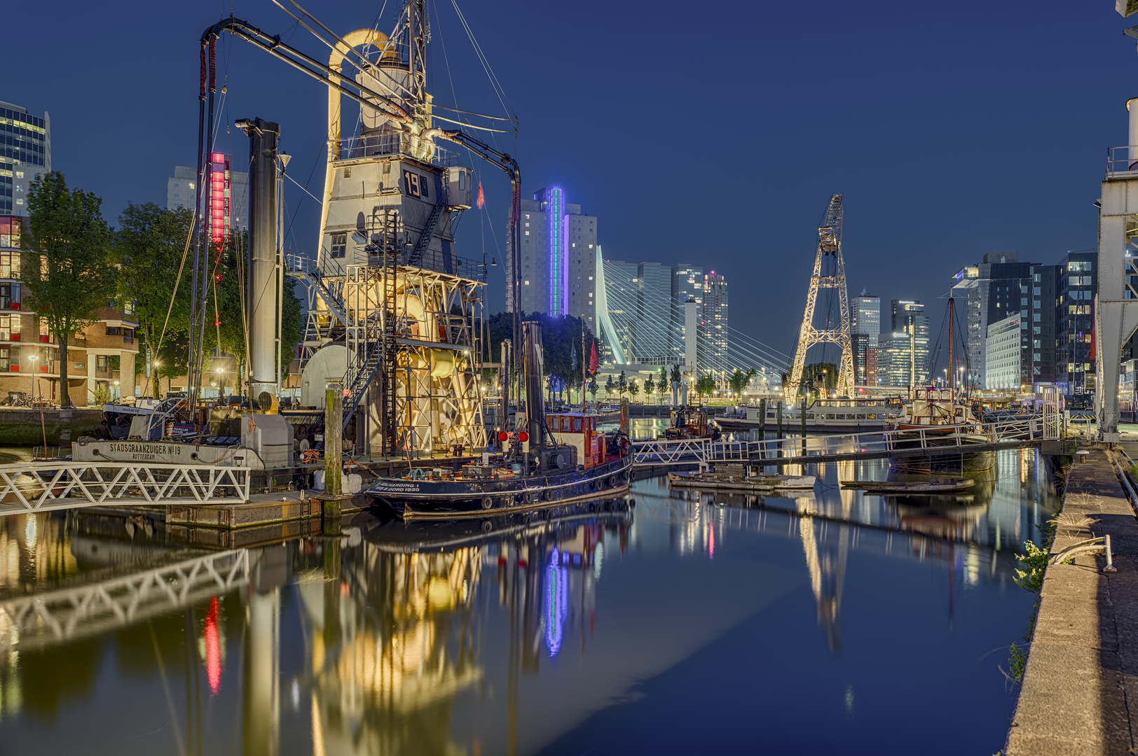 0852S-60S Hafen Nacht Rotterdam