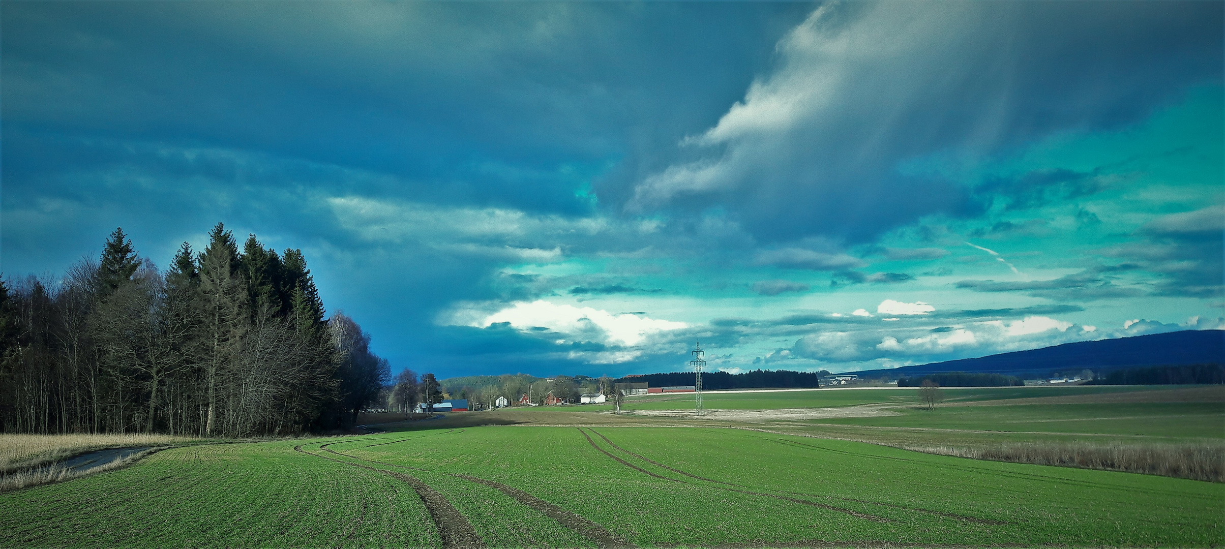 09.03.2020 Blick zum Dorf und ins Fichtelgebirge