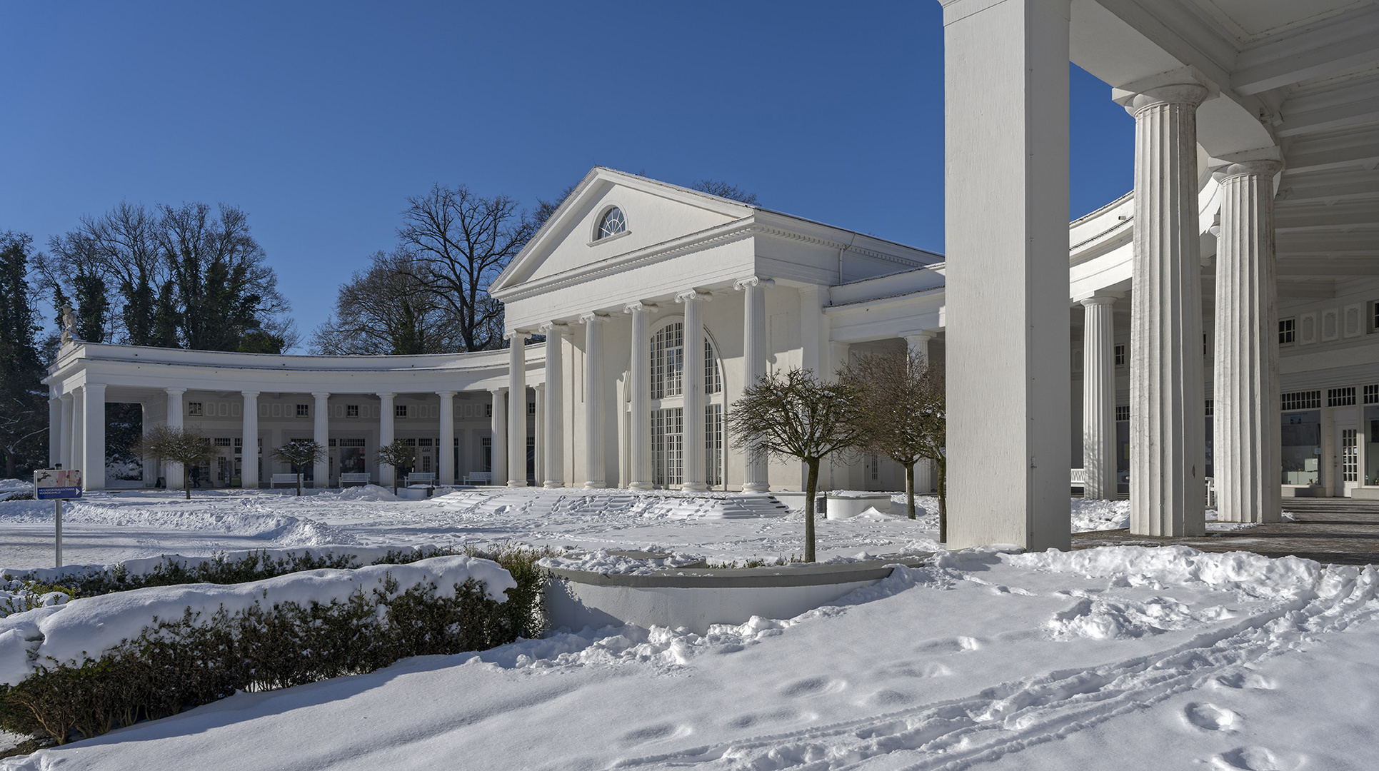 0907TZ Wandelhalle im Kurpark Bad Oeynhausen Winter