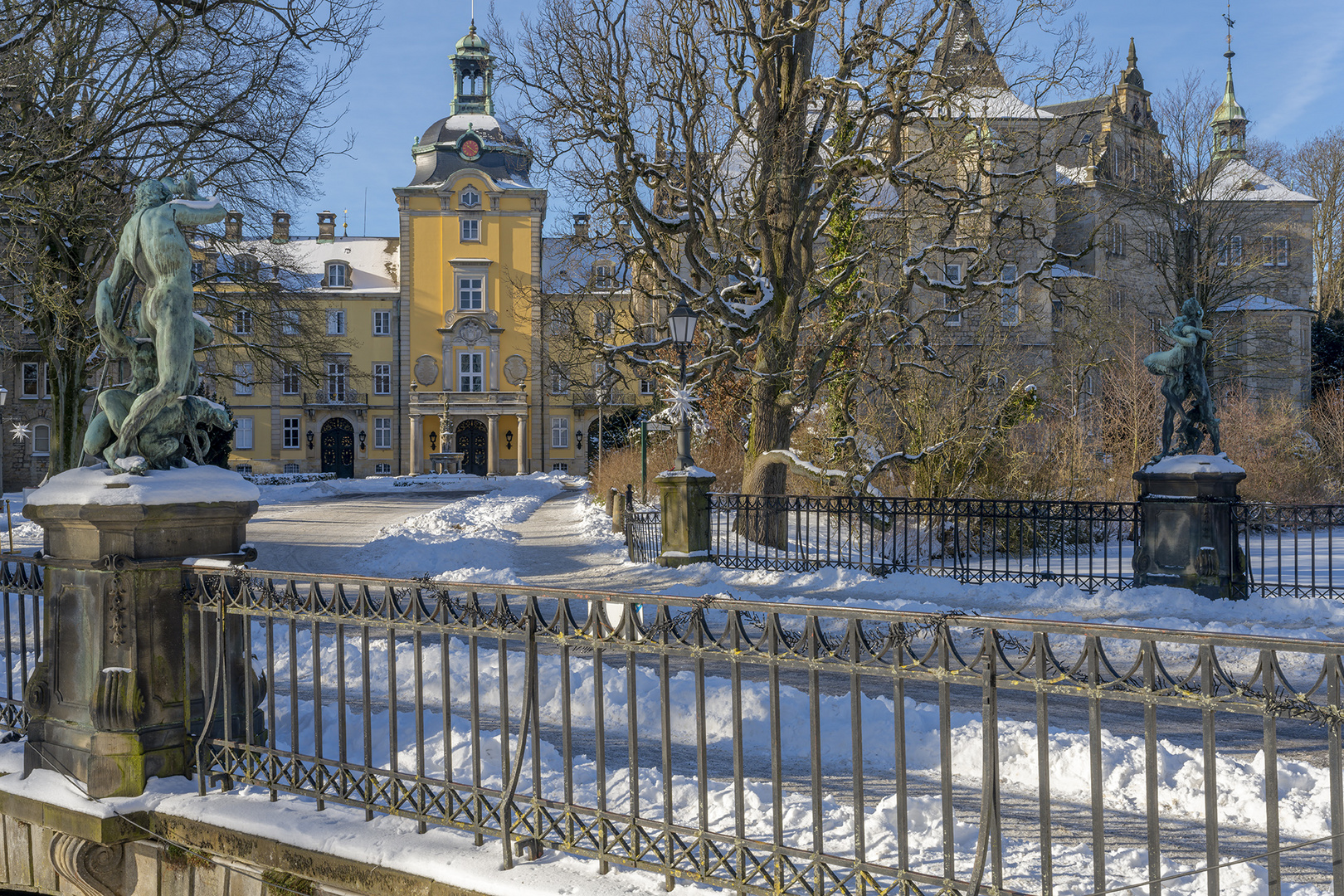 0977TZ Schloss Bückeburg Schlossbrücke De Vries Winter Schnee