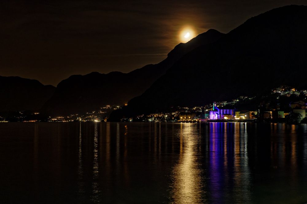 Nachts am Comer See von MakroStepf