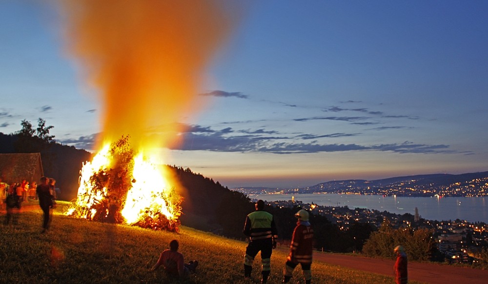 1. August-Feier über dem Zürichsee