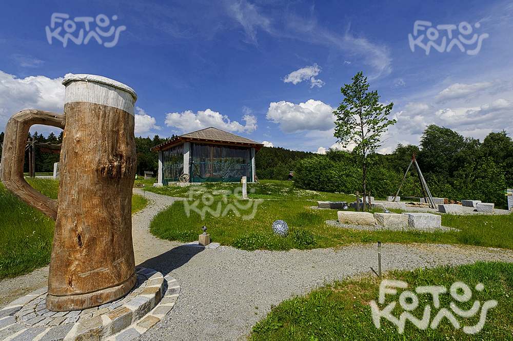 1. Bierischer Braugarten im Gut Riedelsbach