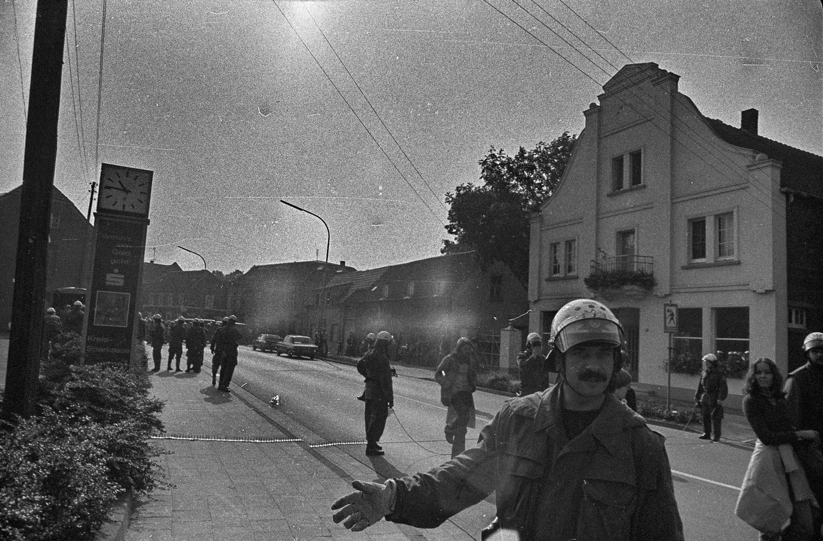 1. Demonstration AKW Kalkar, 24.9.77 - 1.Straßensperre