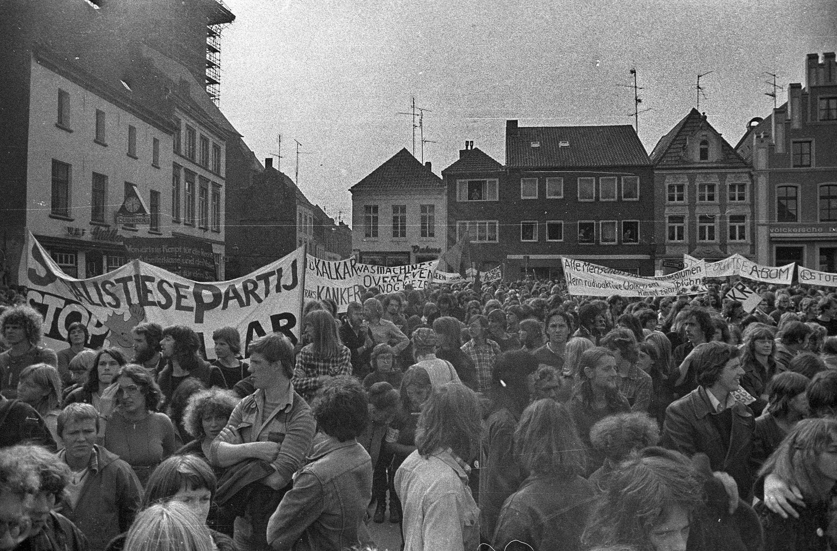 1. Demonstration AKW Kalkar, 24.9.77 - Demonstranten