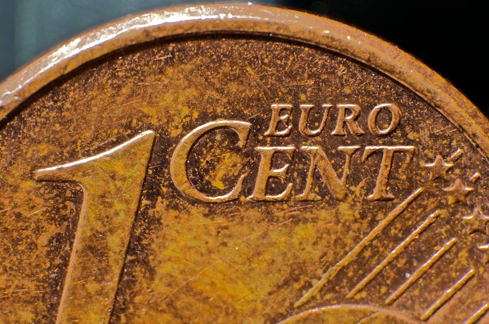 1 Euro Cent Macro ~1,8:1