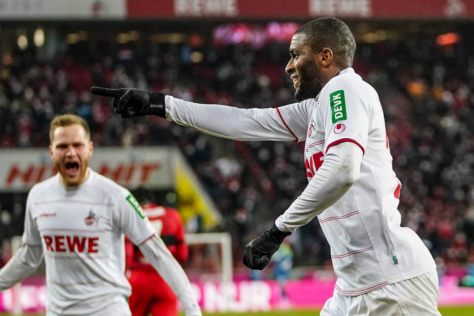 1. FBL 19.12.2021 1. FC Köln vs. VfB Stuttgart