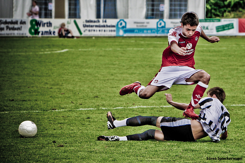 1 FC Kaiserslautern vs. FC POAK Saloniki / A-Jugend