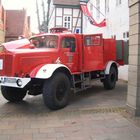 1. Feuerwehr-Oldtimertreffen in Nienburg - Nienburg sieht ROT (3)