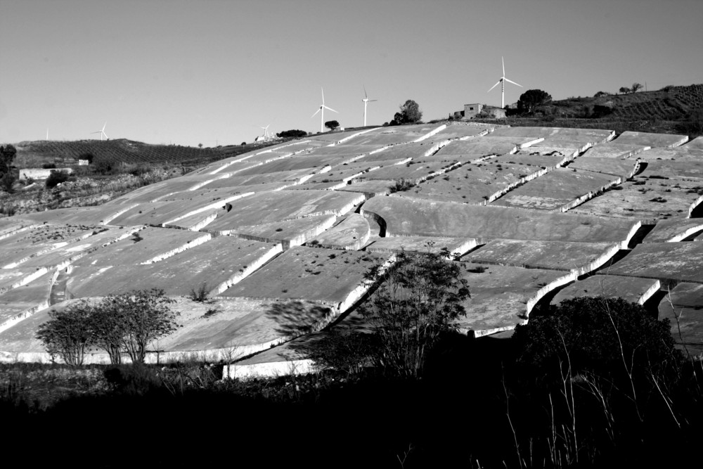 1. Gibellina Vecchia, Il Cretto di Burri - Per non dimenticare