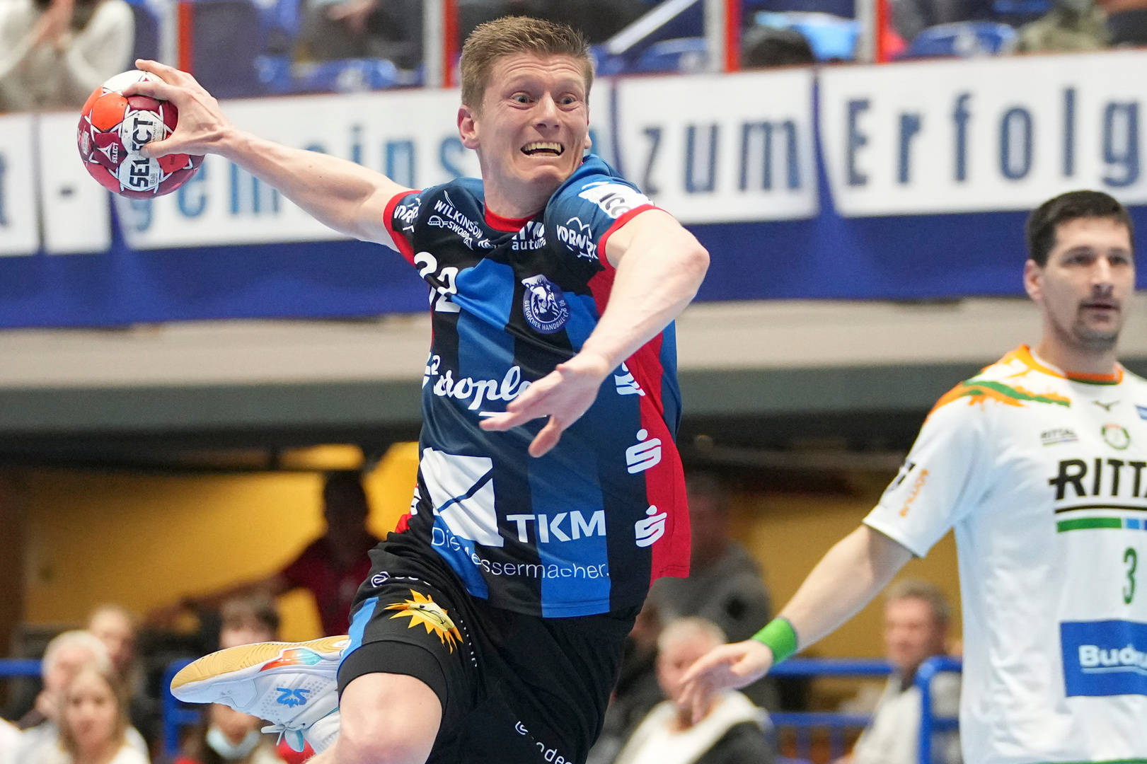 1. Handball Bundesliga Nachholspiel BHC vs. HSG Wetzlar