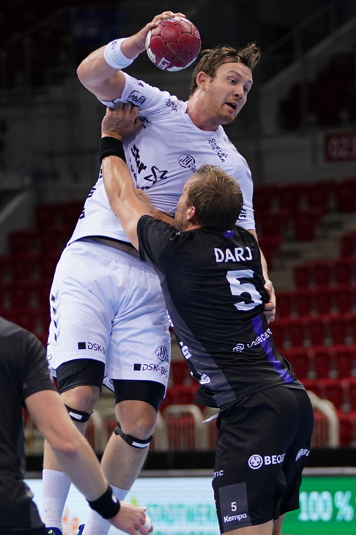 1. HBL BHC vs. THW Kiel 27:32