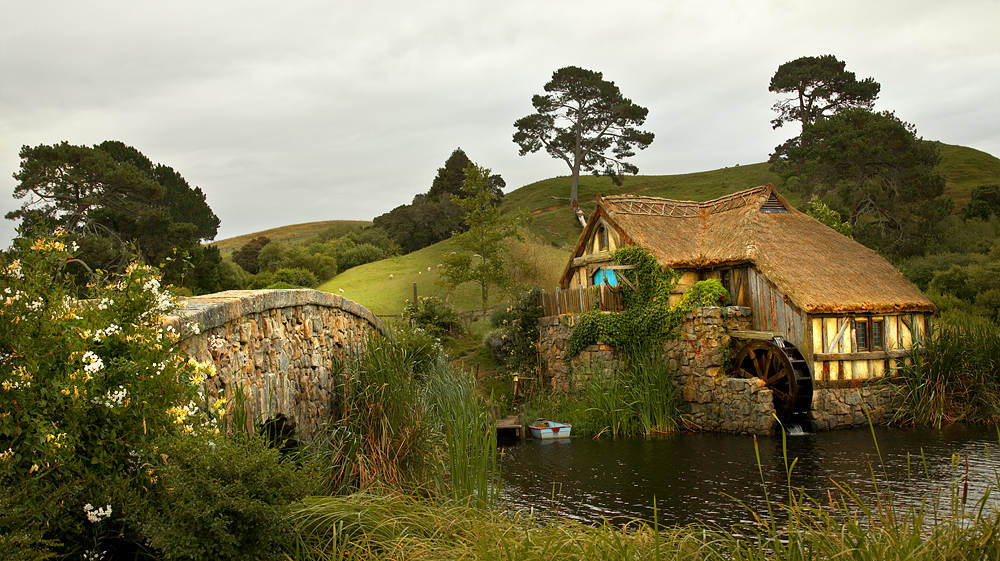 #1 Hobbiton Movie Set - New Zealand