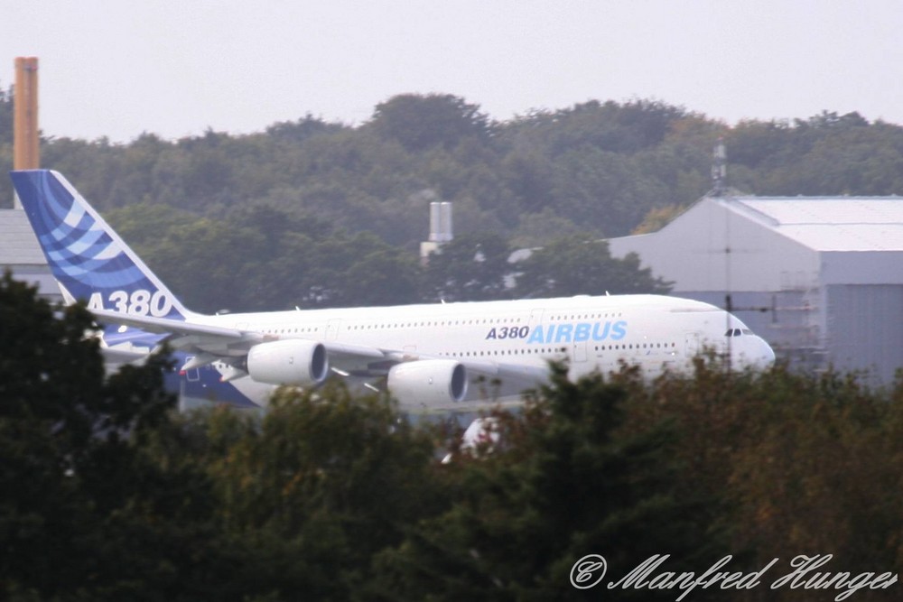 1. Landung des A380 in HH-Fuhlsbüttel (1)