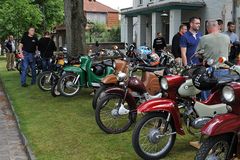 1. Schönberger Oldtimertreffen: Benzin schwätzen 01