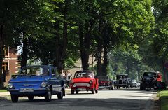 1. Schönberger Oldtimertreffen: Die Autos kommen 01