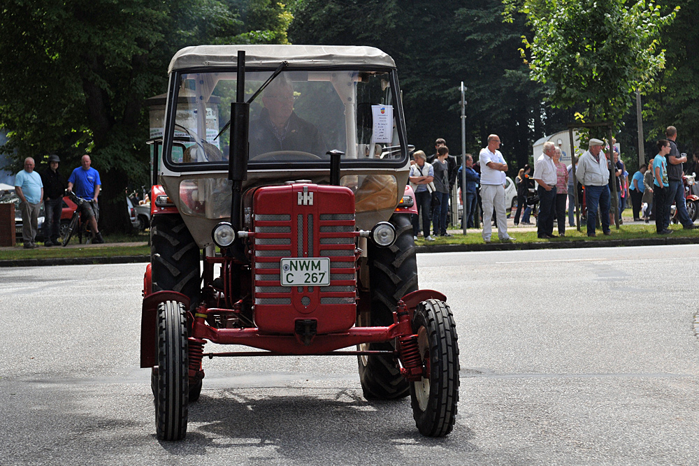 1. Schönberger Oldtimertreffen: Mc Cormick – Frontal