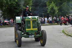 1. Schönberger Oldtimertreffen: Rum um die Kurve