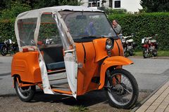 1. Schönberger Oldtimertreffen: Simson, regensicher