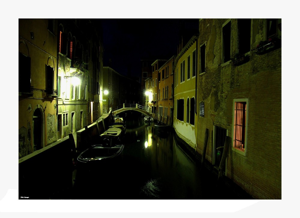 1) Venezia di notte