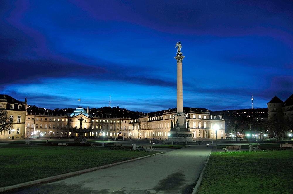 1. Weihnachtstag in Stuttgart wenn noch alles Schläft. Serie Nr.4