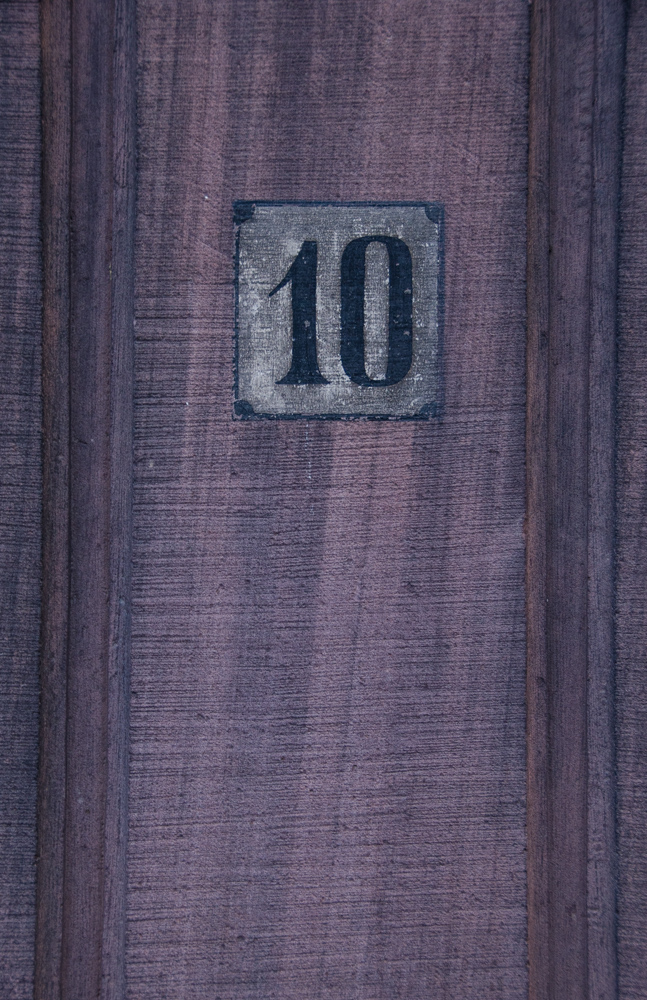 10