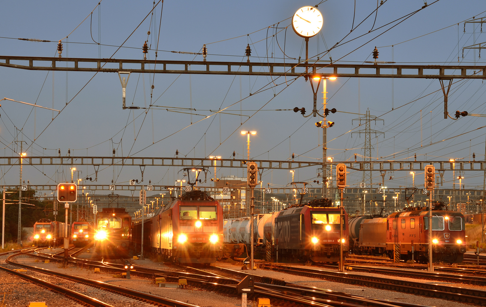 10 vor 10 im Rangierbahnhof Muttenz