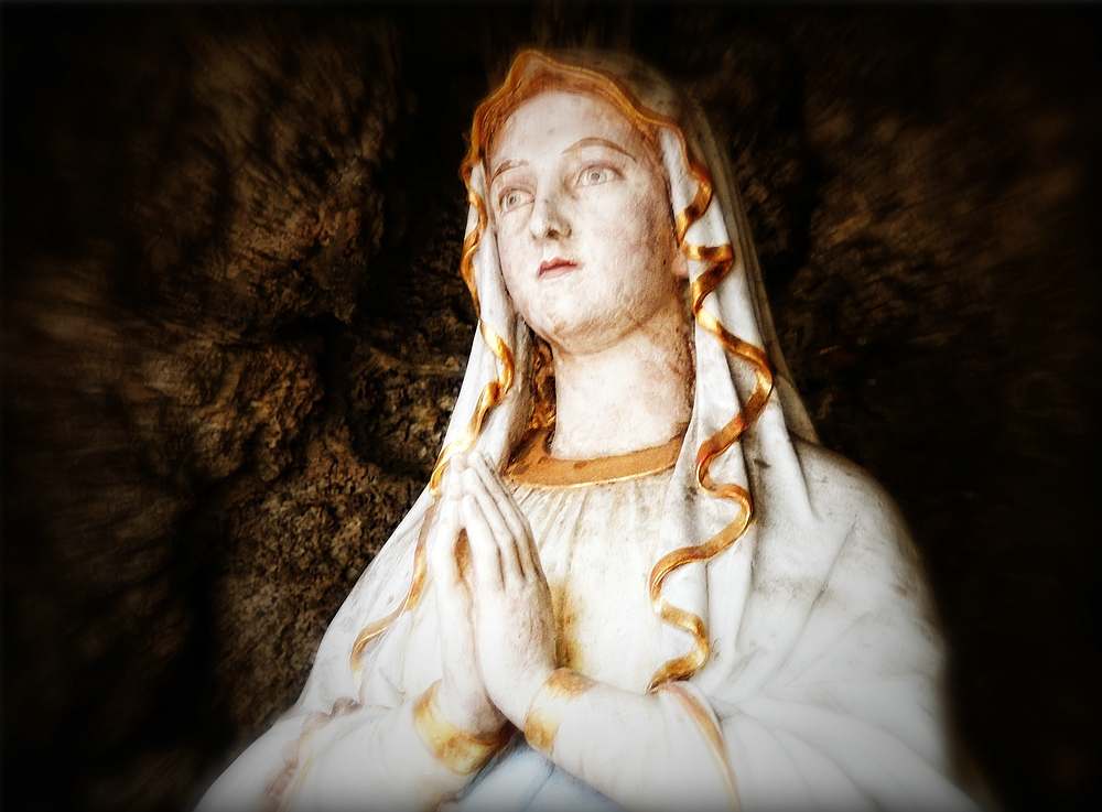 100 Jahre Lourdes-Grotte an St. Dionysius