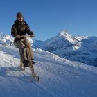 100 Jahre Velogemel Grindelwald, Schussfahrt in den Abend