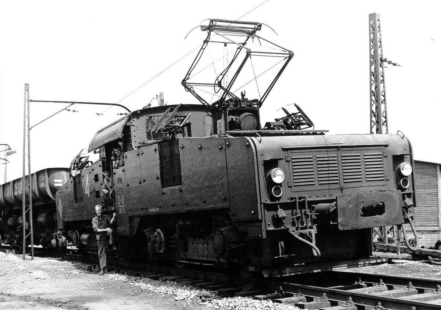 100 t (SSW) Siemens-Lok 4 aus dem Tagebau Espenhain