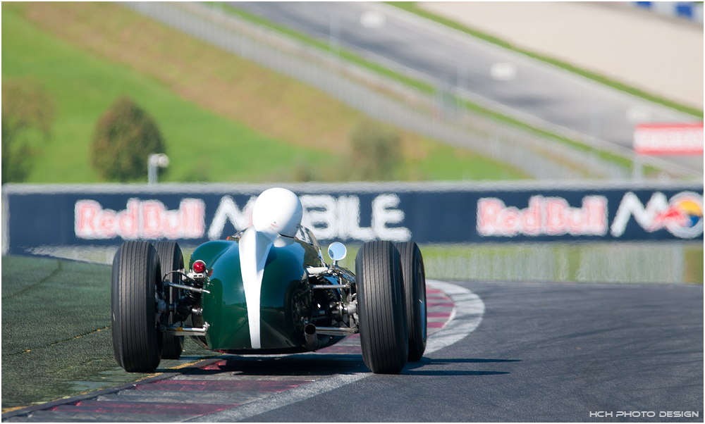 1000 km Ventilspiel / Cooper T 53 Backshot