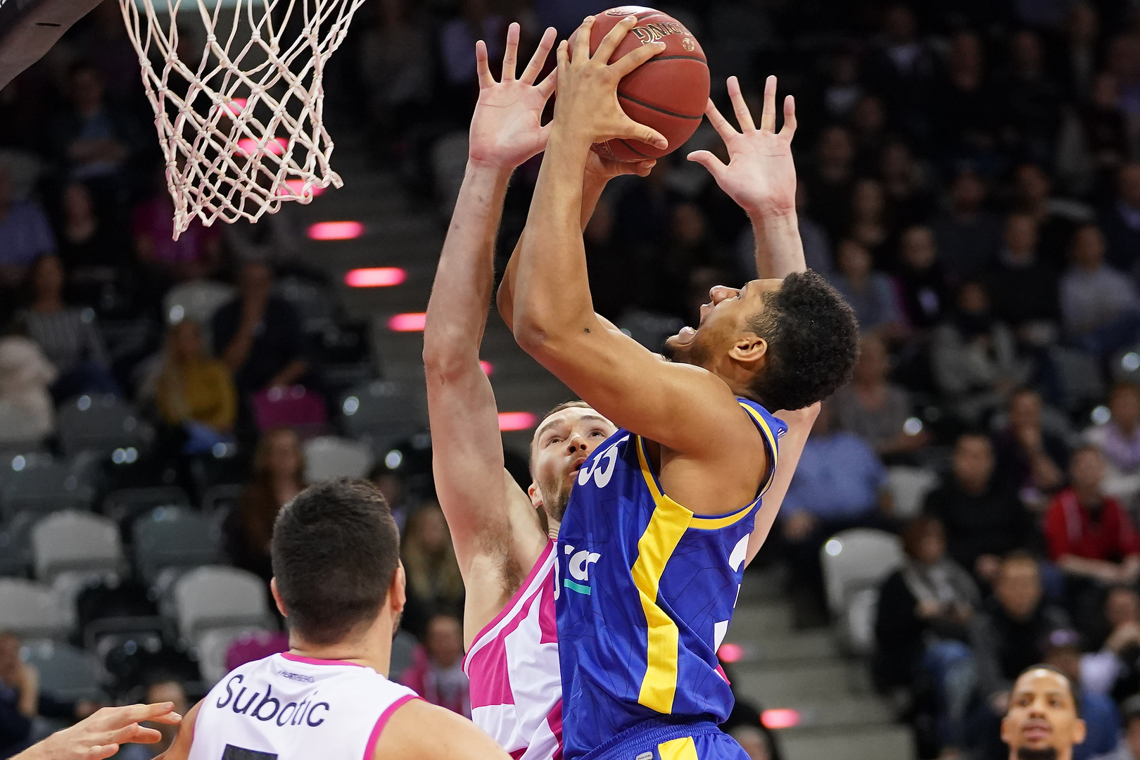 10.01.2020, Telekom Dome, GER, easyCredit BBL., Telekom Baskets Bonn vs. B. Löwen Braunschweig, 