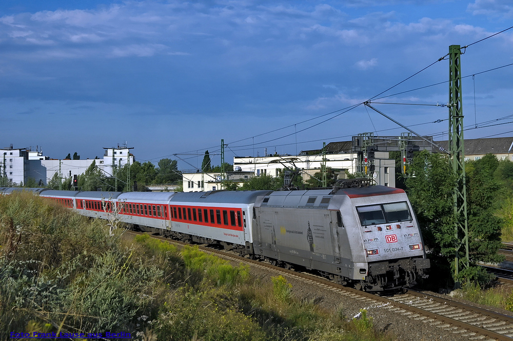 101 034 mit Nachtzug ...