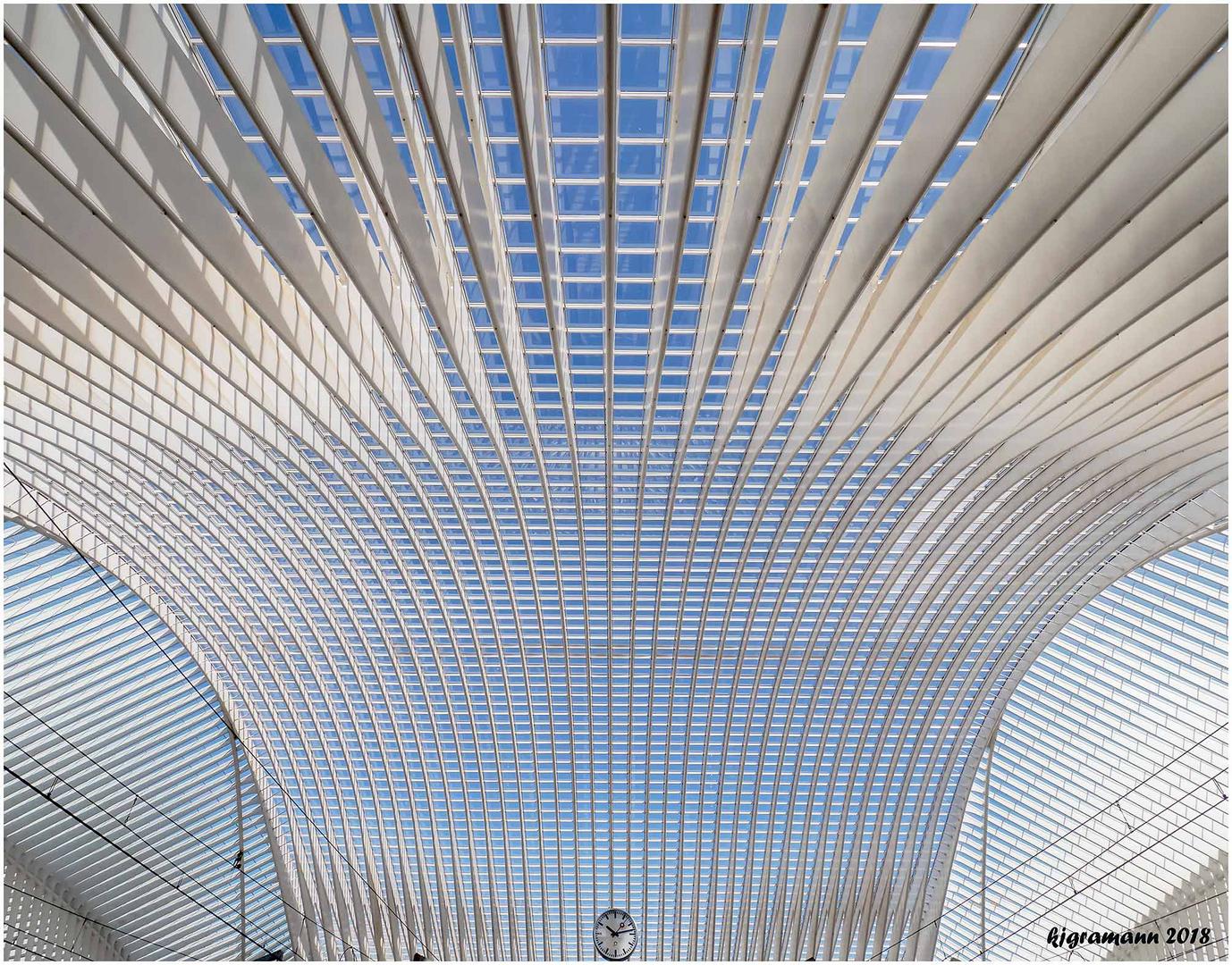 10:13 uhr .....liège-guillemins......